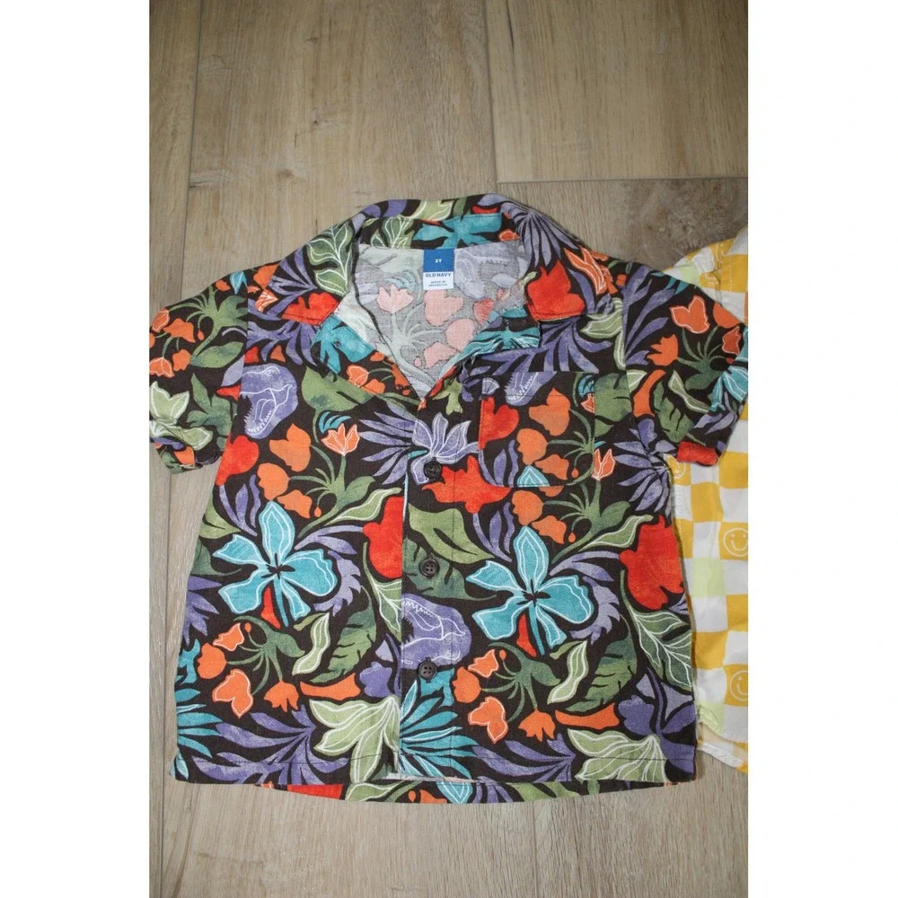 Old Navy‎ Cat & Jack Toddler Boys 2T Short Sleeve Button Down Shirt Bundle 2pc